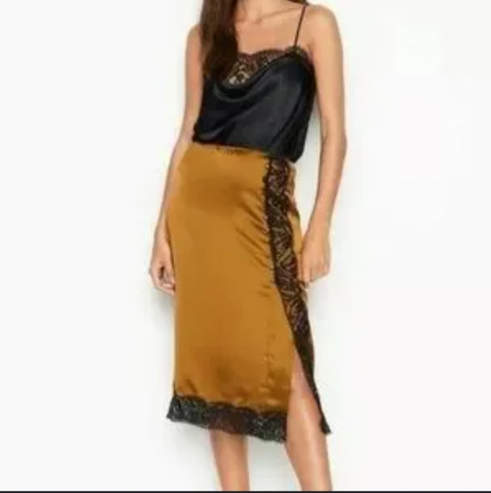 Victoria's Secret Satin Button Lace Side Midi Slip Skirt Size XL Gold NWT